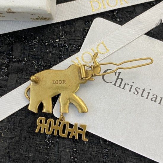 Useable and cute design summer new hair ornament 2023SS DIOR Dior Useable and cute design summer new hair ornament 2023SS DIOR Dior